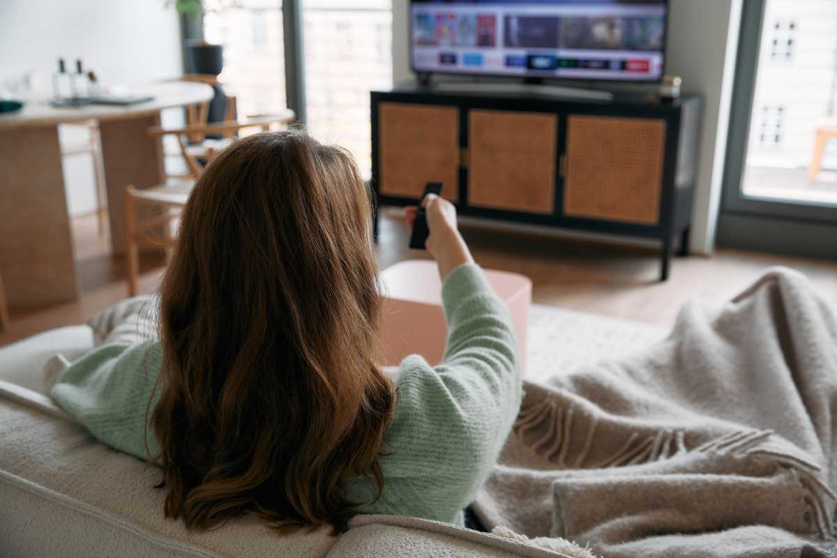 10 Wholesome Comedy Series to Enjoy This Month